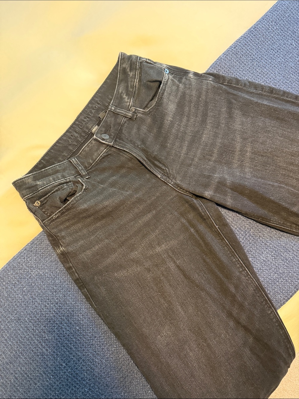 Women’s American Eagle - low rise baggy wide leg Black Jeans